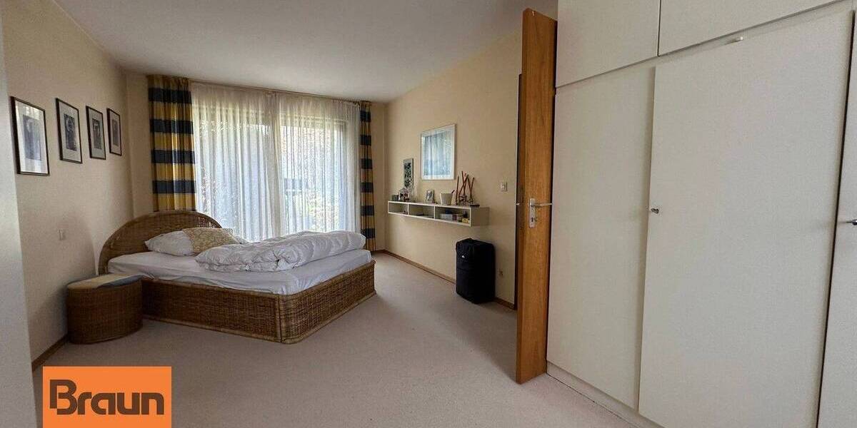 Mehrfamilienhaus, Wohnhaus Sankt Georgen im Schwarzwald Stadtgebiet - 5 Zimmer, 150 m&sup2;, 310.000&euro; | Angebot:26512820