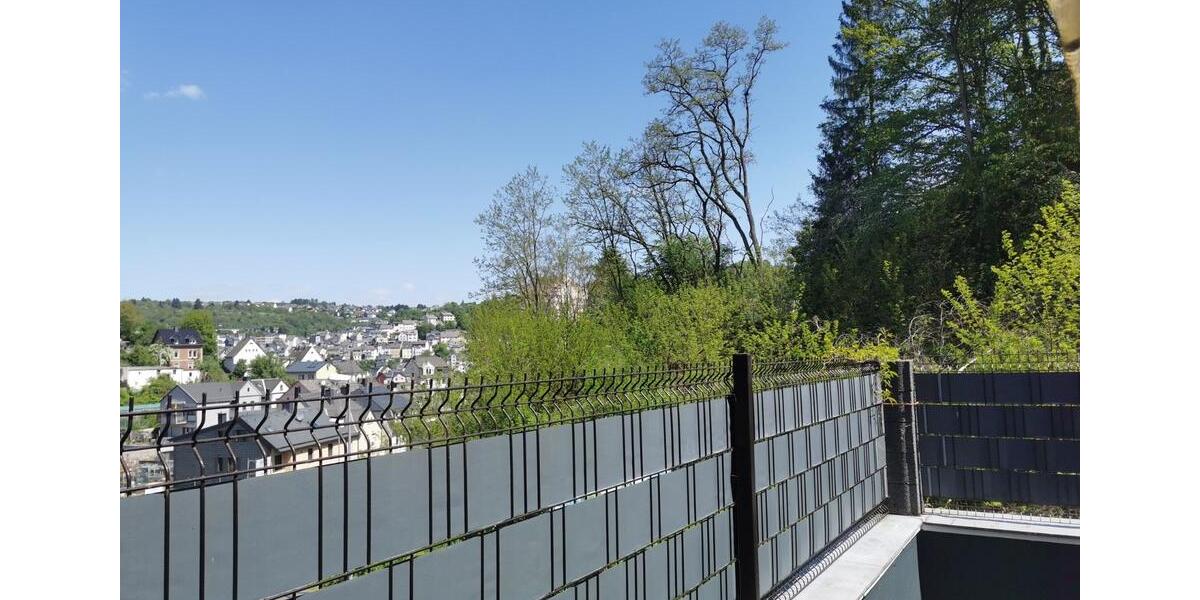 Einfamilienhaus Idar-Oberstein Oberstein - 11 Zimmer, 240 m&sup2;, 279.000&euro; | Angebot:27085341