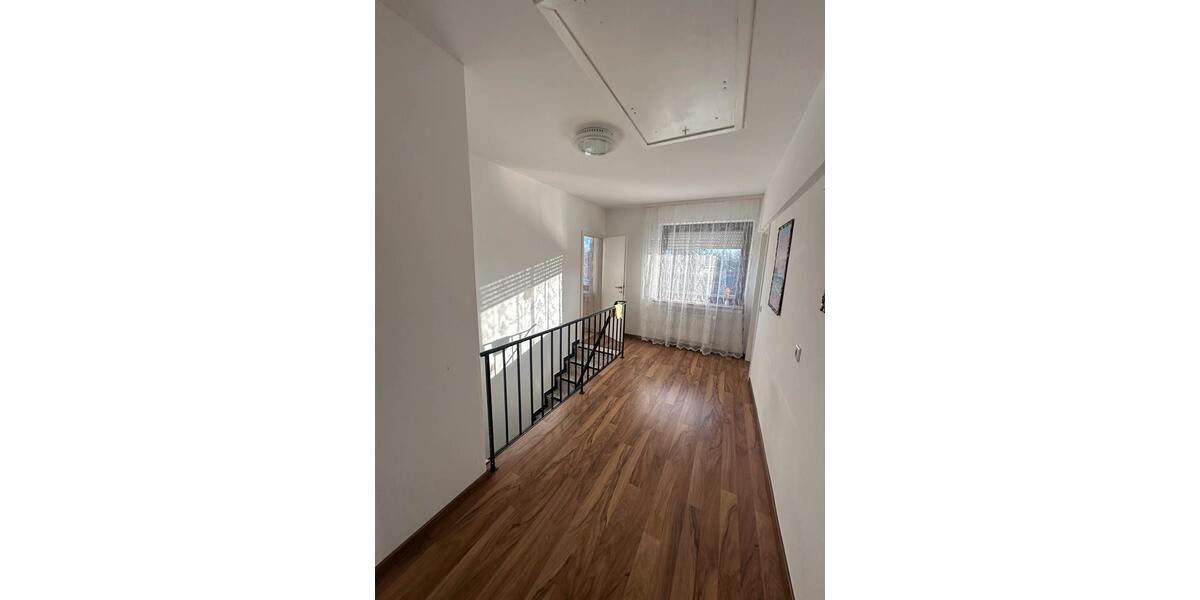 Doppelhaushälfte Kleve - 4 Zimmer, 110 m&sup2;, 300.000&euro; | Angebot:26414923