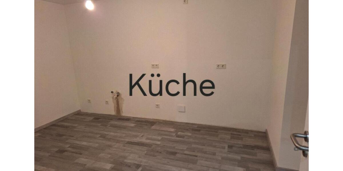 Einfamilienhaus Schiffweiler 3 Zimmer Küche und Bad + Garten 3 zimmer