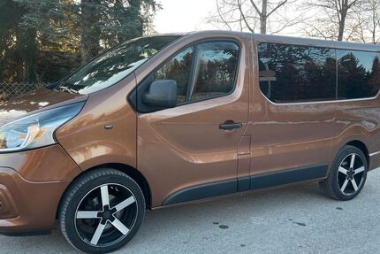 Renault Trafic 134.000 km 15.700 &euro; München 81243