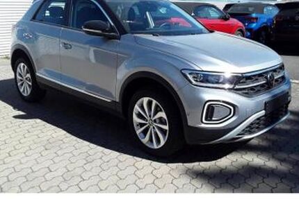 VW T-Roc 21.350 km 33.806 &euro; Nürnberg 90411
