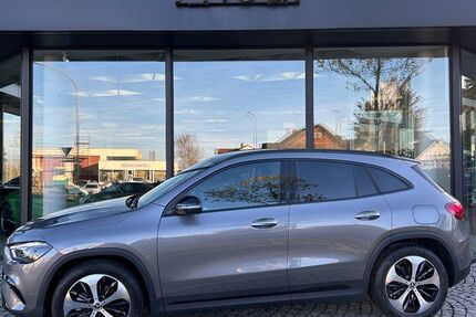 Mercedes-Benz GLA 200 11.250 km 37.450 &euro; Tirschenreuth 95643