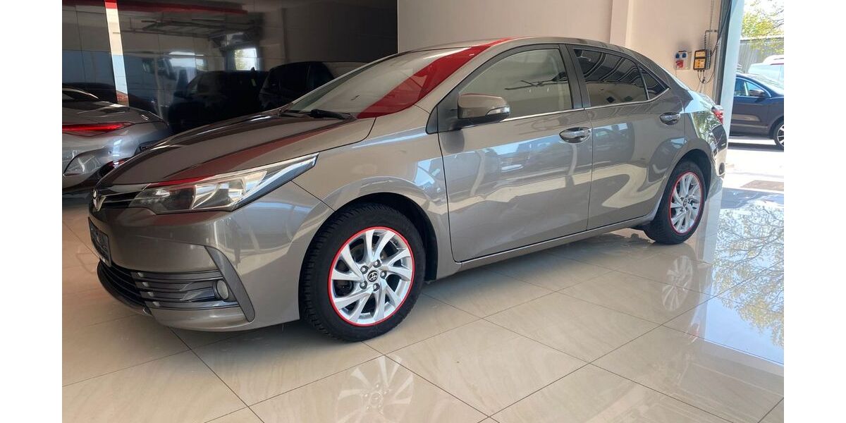 Toyota Corolla 170.000 km 11.500 &euro; Kranenburg 47559