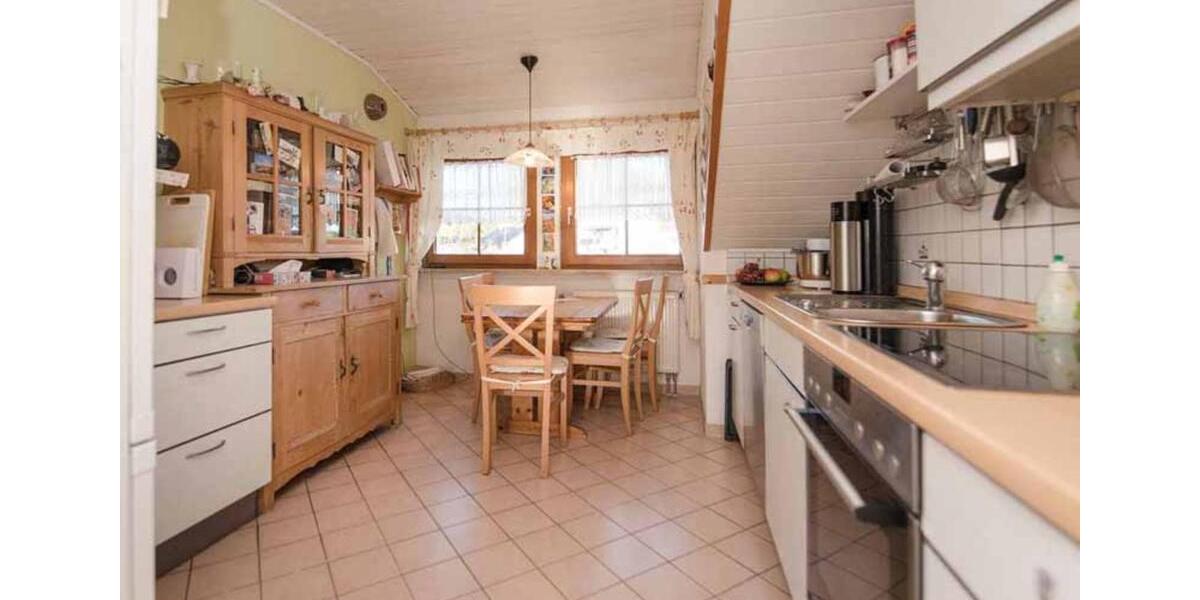 Dachgeschoßwohnung Diedorf - 4 Zimmer, 92 m&sup2;, 335.000&euro; | Angebot:24099664