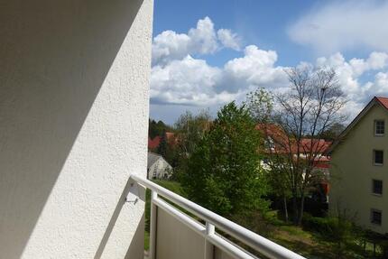 Wohnung Bad Lauchstädt - 3 Zimmer, 58 m&sup2;, 379&euro; | Angebot:25417983