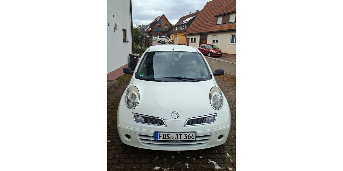 Nissan Micra 179.800 km 1.800 &euro; Loßburg 72290
