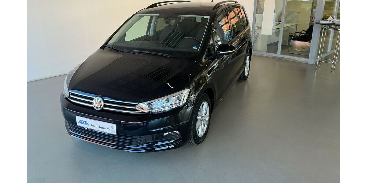 VW Touran 66.150 km 23.950 &euro; Friesoythe 26169