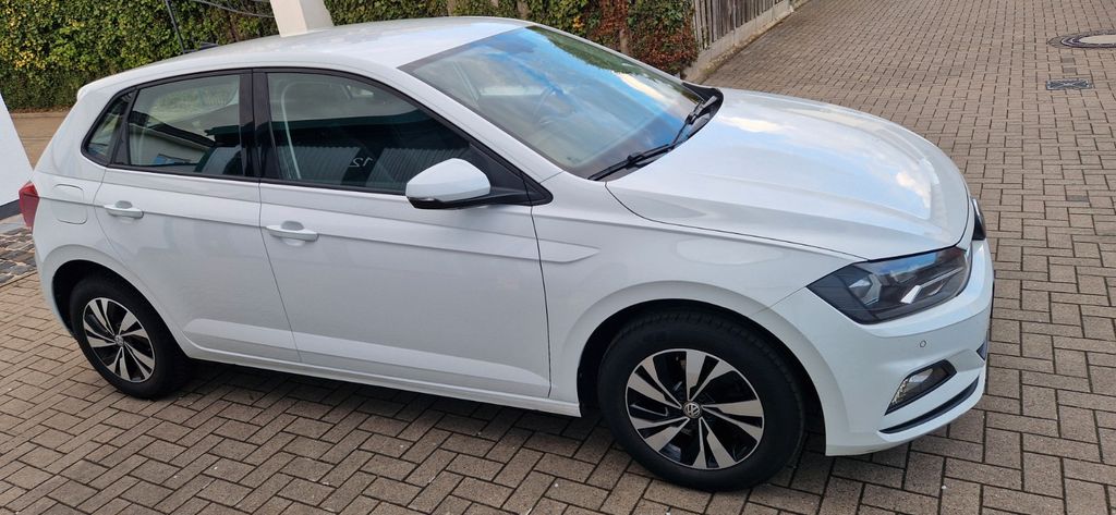 VW Polo 203.609 km 9.777 &euro; Langenhagen 30853