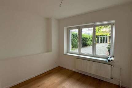 Wohnung zum Kaufen in Düsseldorf 275.000 € 42 m²