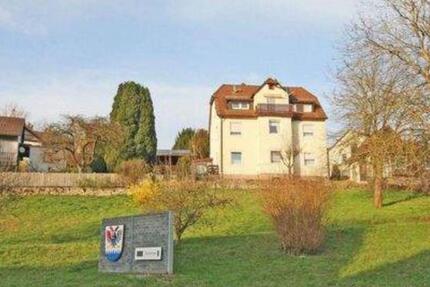 3-Zimmer-DG-Wohnung mit Balkon - traumhafte Aussicht 3 zimmer