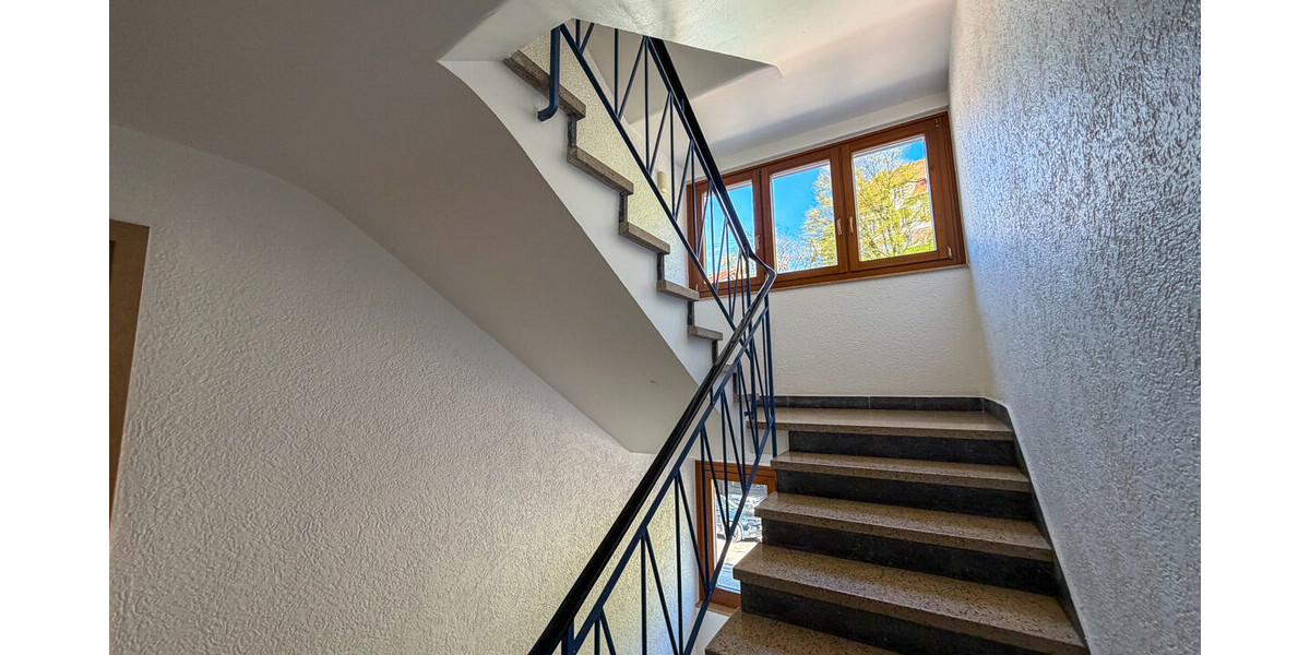 Haus im Haus- 6,5 Zimmer Wohnung in zentraler Lage - Etagenwohnung Höfen an der Enz Höfen (Enz) | Angebot:26828499