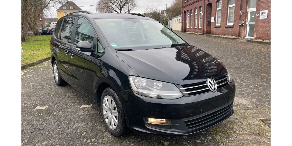 VW Sharan 229.500 km 7.990 &euro; Mönchengladbach 41063