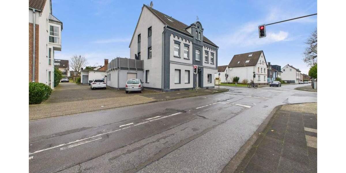 Top Mehrfamilienhaus in ausgezeichnetem Zustand mit Baureserve 1 zimmer