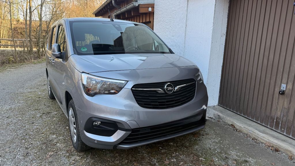 Opel Combo Life 119.000 km 12.300 &euro; Söchtenau 83139