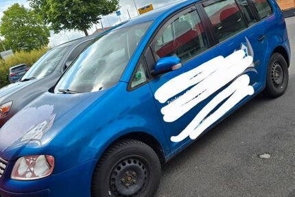 VW Touran 235.063 km 1.200 &euro; Neukirchen 34626