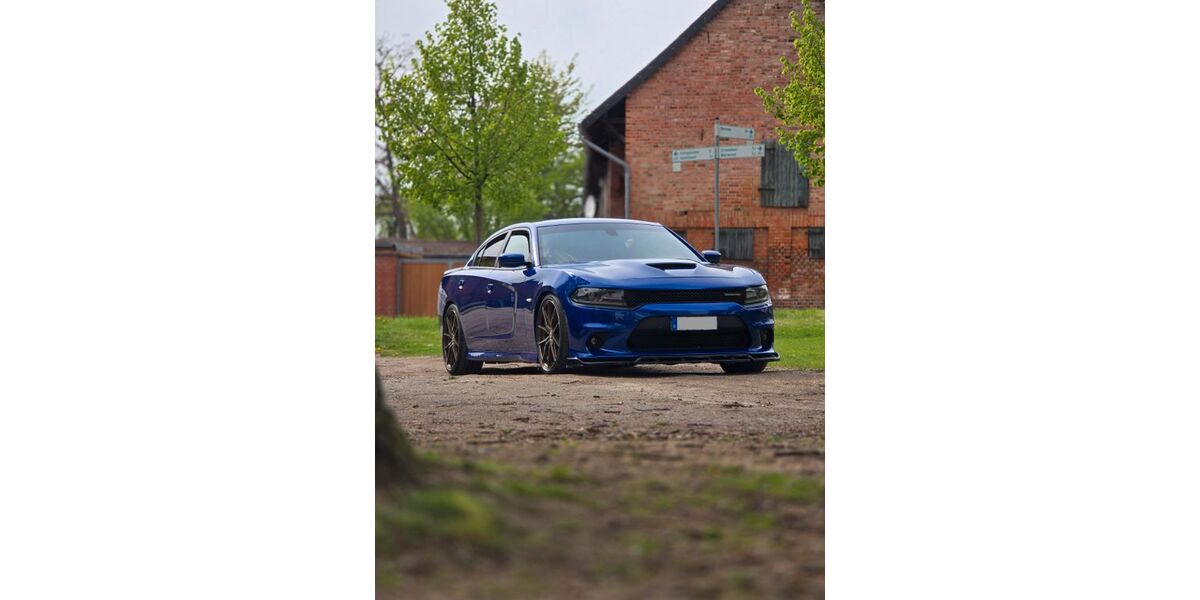 Dodge Charger 75.000 km 26.000 &euro; Schöningen 38364