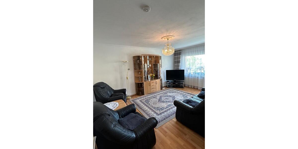 Hochparterre Hameln Kernstadt - 3 Zimmer, 78 m&sup2;, 182.000&euro; | Angebot:26989619