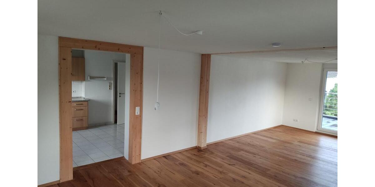 Etagenwohnung Salem - 3.5 Zimmer, 104 m&sup2;, 1.150&euro; | Angebot:26346905