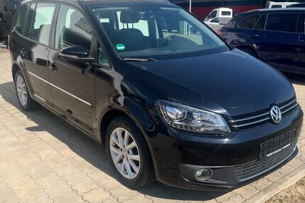 VW Touran 201.994 km 9.790 &euro; Perach 84567