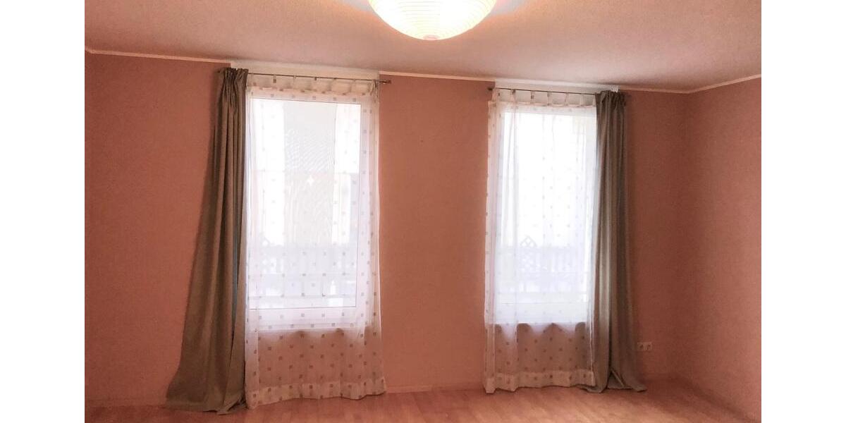 Reihenhaus Kaiserslautern - 6 Zimmer, 180 m&sup2;, 1.785&euro; | Angebot:26412163