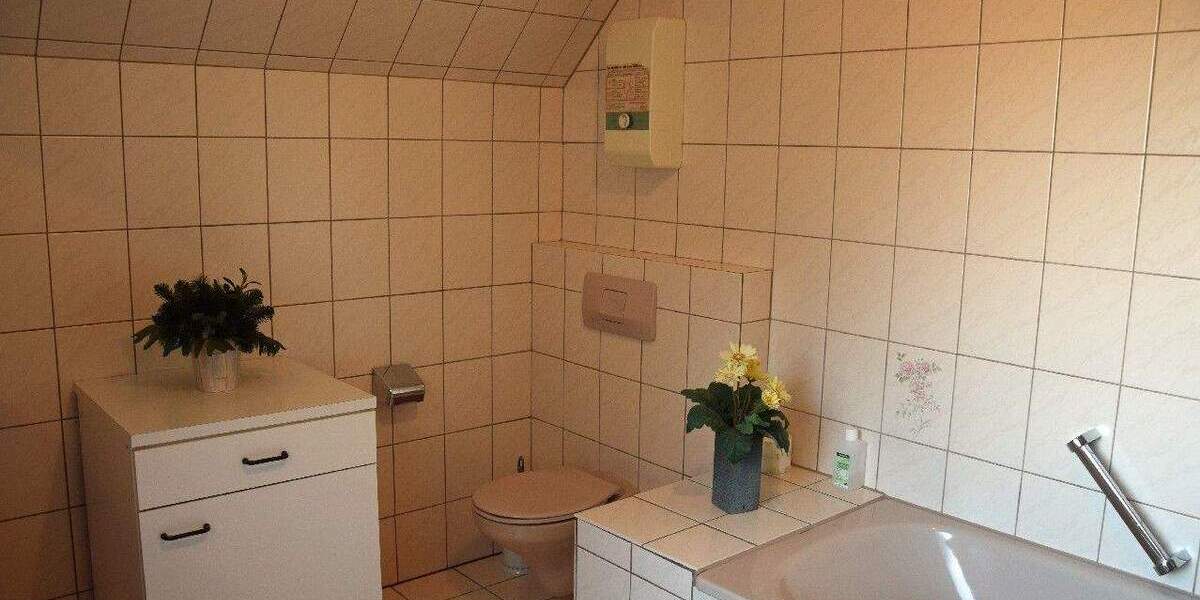 Etagenwohnung Grefrath - 2 Zimmer, 56 m&sup2;, 330&euro; | Angebot:24991533