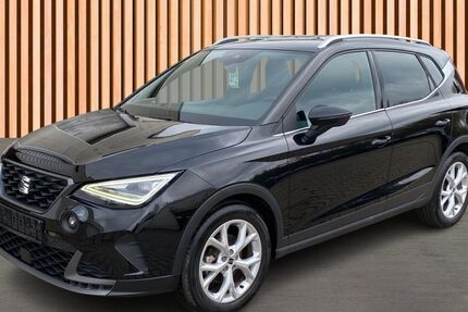 Seat Arona 8.866 km 17.880 &euro; Dresden 01328