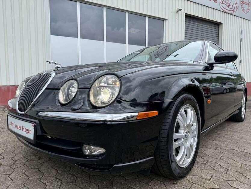 Jaguar S-Type 237.272 km 7.980 € Hagen 58135