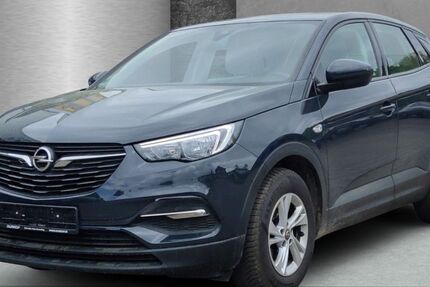 Opel Grandland (X) 82.373 km 11.990 &euro; Eberswalde 16225