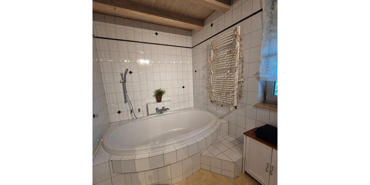 Einfamilienhaus Neuching - 11 Zimmer, 402 m&sup2;, 2.150.000&euro; | Angebot:26890323