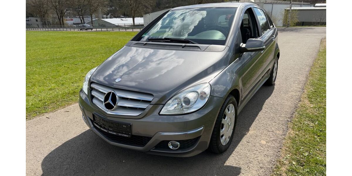 Mercedes-Benz B 200 175.000 km 4.990 &euro; Kirchhundem 57399