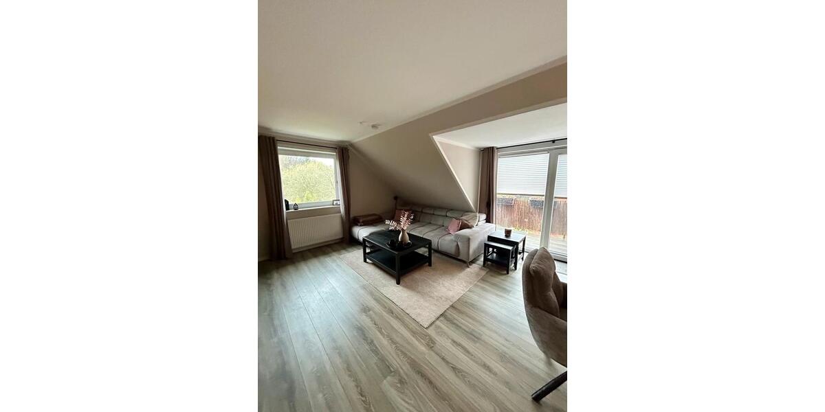 Dachgeschoßwohnung Stade Altländer Viertel - 3 Zimmer, 72 m&sup2;, 325.000&euro; | Angebot:25602783
