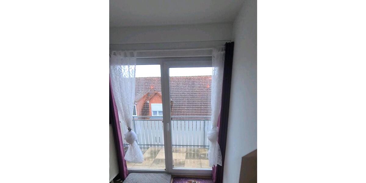 Dachgeschoßwohnung Stegaurach - 2 Zimmer, 59 m&sup2;, 700&euro; | Angebot:24599620