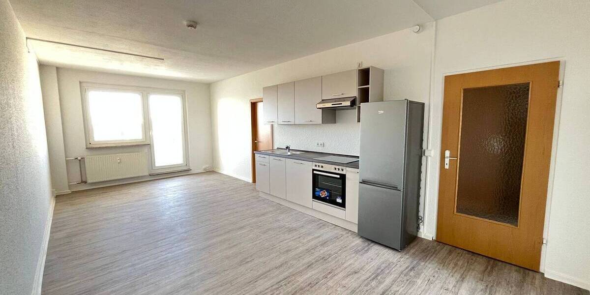 Etagenwohnung Zwickau Pölbitz - 4 Zimmer, 90 m&sup2;, 499&euro; | Angebot:25997875