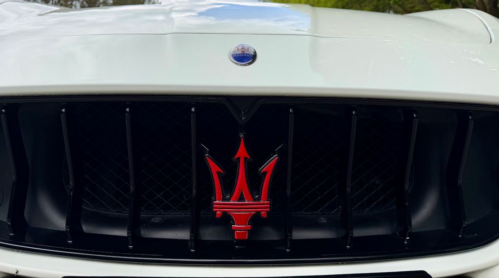 Maserati GranCabrio 35.000 km 54.500 &euro; Berlin 12203