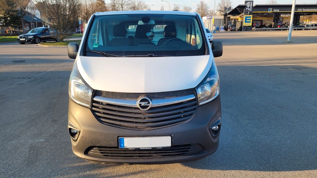 Opel Vivaro 190.000 km 4.200 &euro; Augsburg 86157