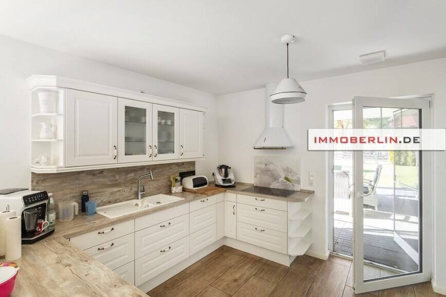 Bungalow Trebbin Klein Schulzendorf - 4 Zimmer, 140 m&sup2;, 590.000&euro; | Angebot:26305920