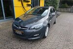 Opel Astra J Sports Tourer Style mit Anhängerkupplung 107.420 km 9.900 € Battenberg 35088