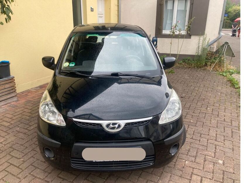 i10