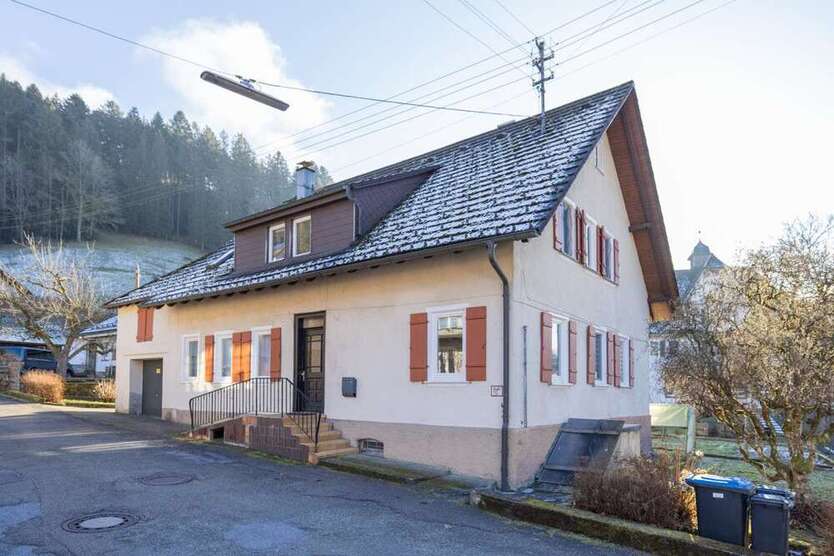 Haus zum Kaufen in Alpirsbach Rötenbach 291.000 € 160 m²