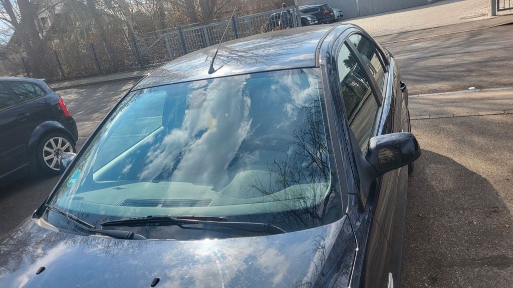 Ford Mondeo 137.000 km 4.700 &euro; Illertissen 89257