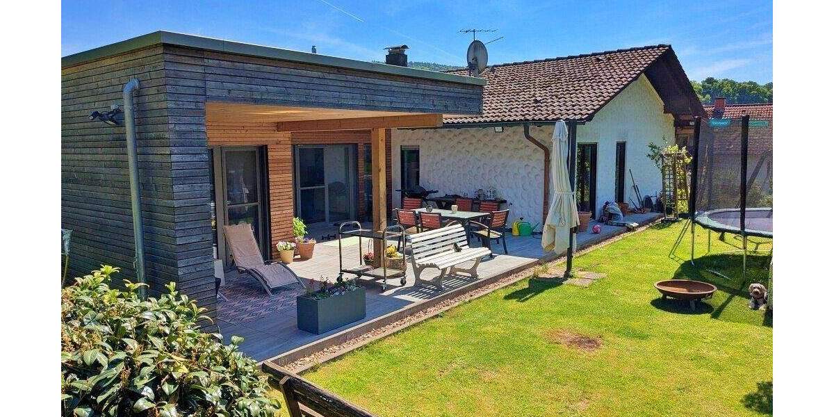 Einziehen & Wohlfühlen: Großes Einfamilienhaus mit vielen Extras 8 zimmer