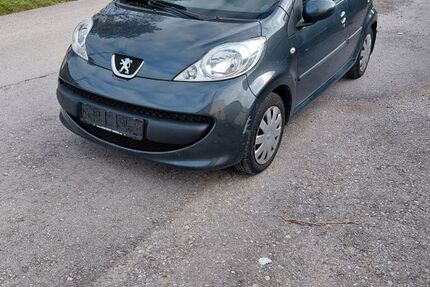Peugeot 107 86.000 km 1.499 € München 80999