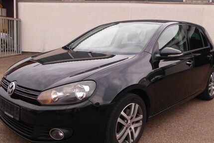 VW Golf 208.000 km 2.990 &euro; Kirchheim unter Teck 73230