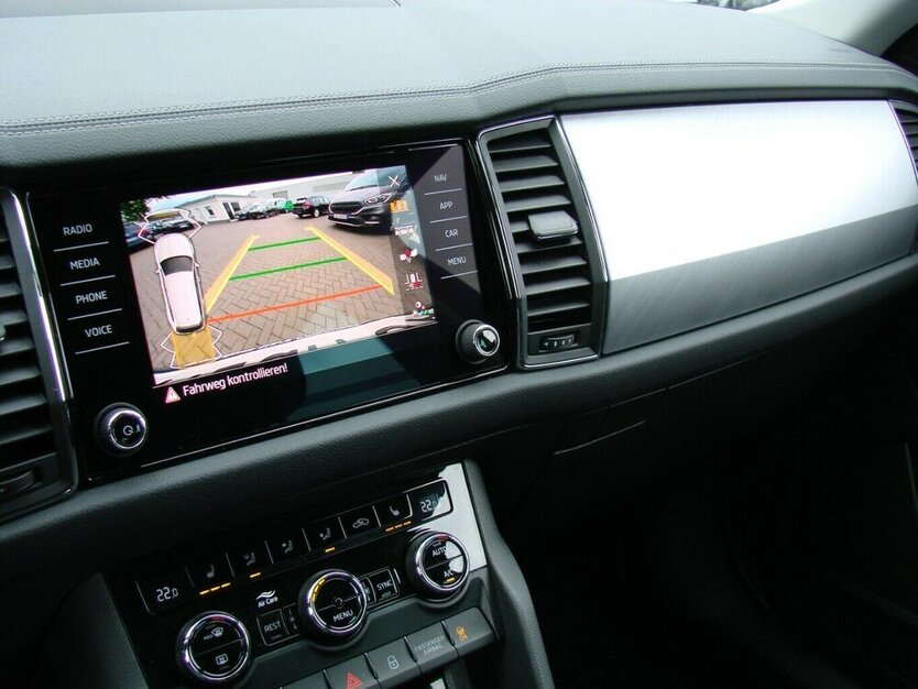 Kodiaq 2.0TDi Ambition ACC Navi Kamera PDC