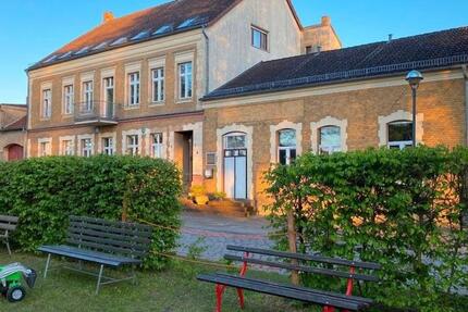 schöner leben im Grünen auf 118 m2 - sofort frei. 3 zimmer