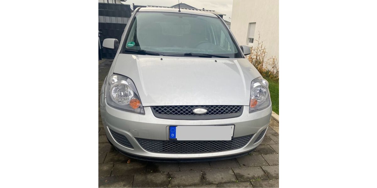 Ford Fiesta 222.845 km 1.750 € Salzkotten 33154
