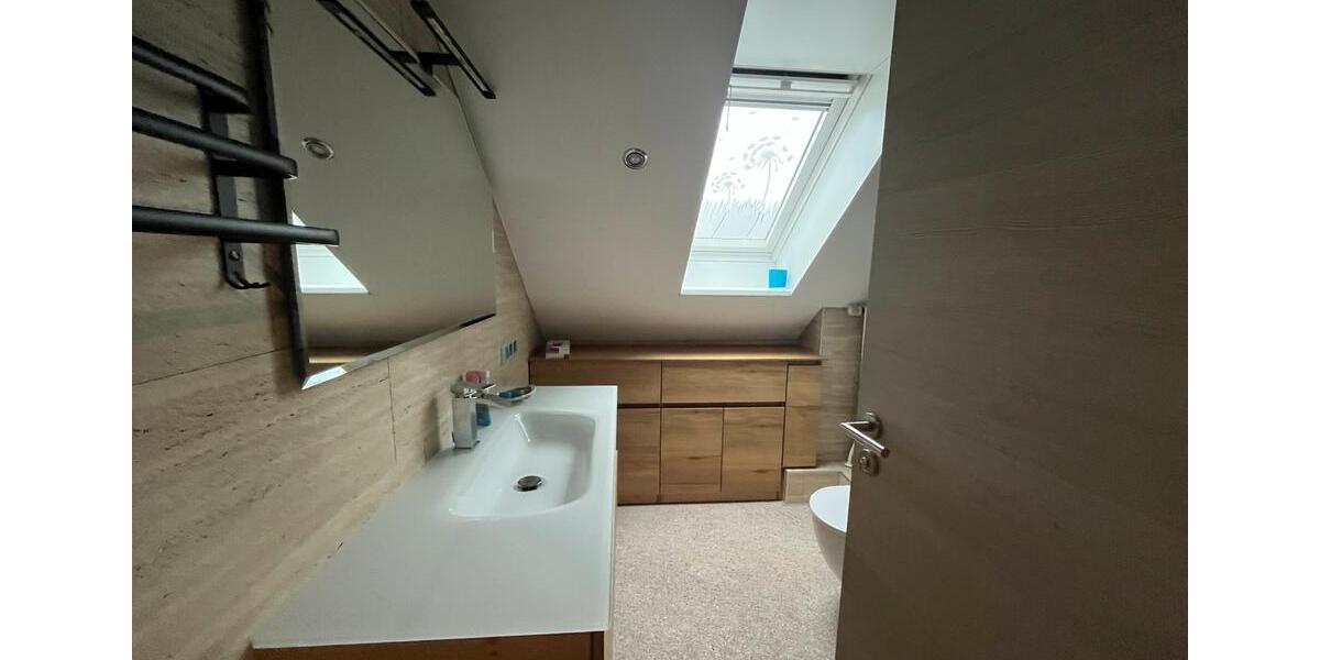 Dachgeschoßwohnung Augustdorf - 3 Zimmer, 69 m&sup2;, 950&euro; | Angebot:26271479