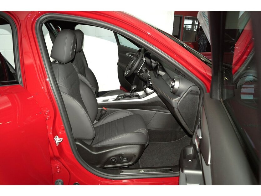Tonale 1.5 VGT Veloce FULL LED LEDER 360-CAM