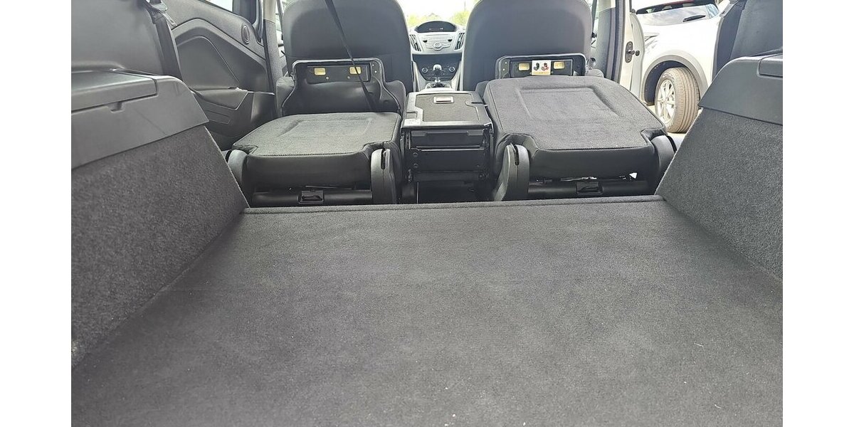 Ford C-Max Grand Business Edition 121.000 km 7.290 &euro; Schwalbach/Taunus 65824